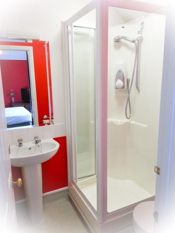 Rosemead Guest House Claygate Værelse billede