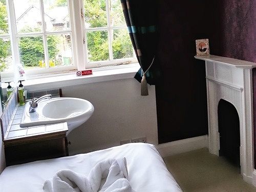 Rosemead Guest House Claygate Eksteriør billede
